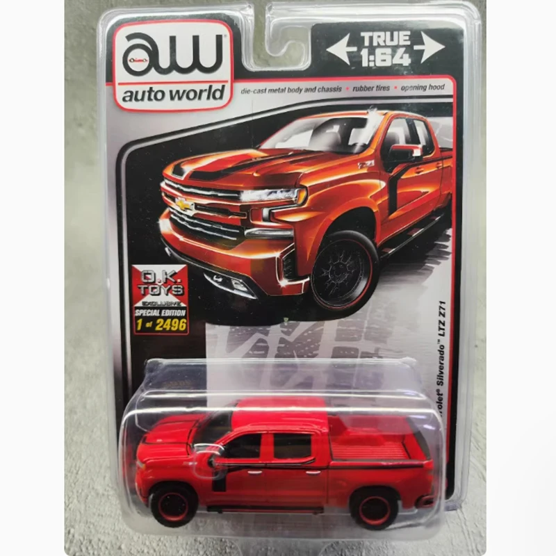 AUTO WORLD Diecast 1:64 Scale 2019 Silverado Pickup Alloy Simulation Car Model Series Toy Automobile Souvenirs Collection Gift