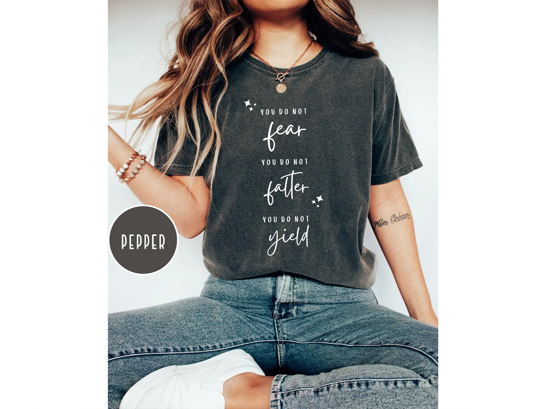 تي شيرت مريح من You Don't Fear Falter Yield SweaT تي شيرت Acotar Fantasy Reading Bookish للنساء