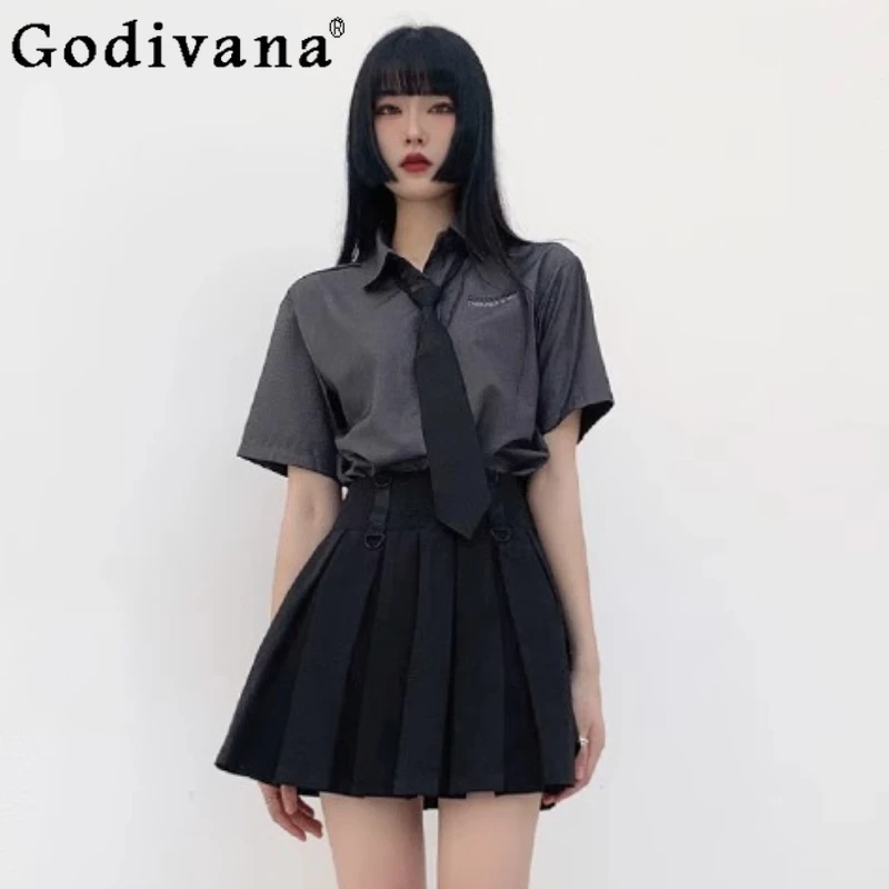 Punk Girl Gray Tie Jk Short-sleeved Loose Japanese Shirt 2025 Summer New Sweet Cool College Style Age-reducing Versatile Top