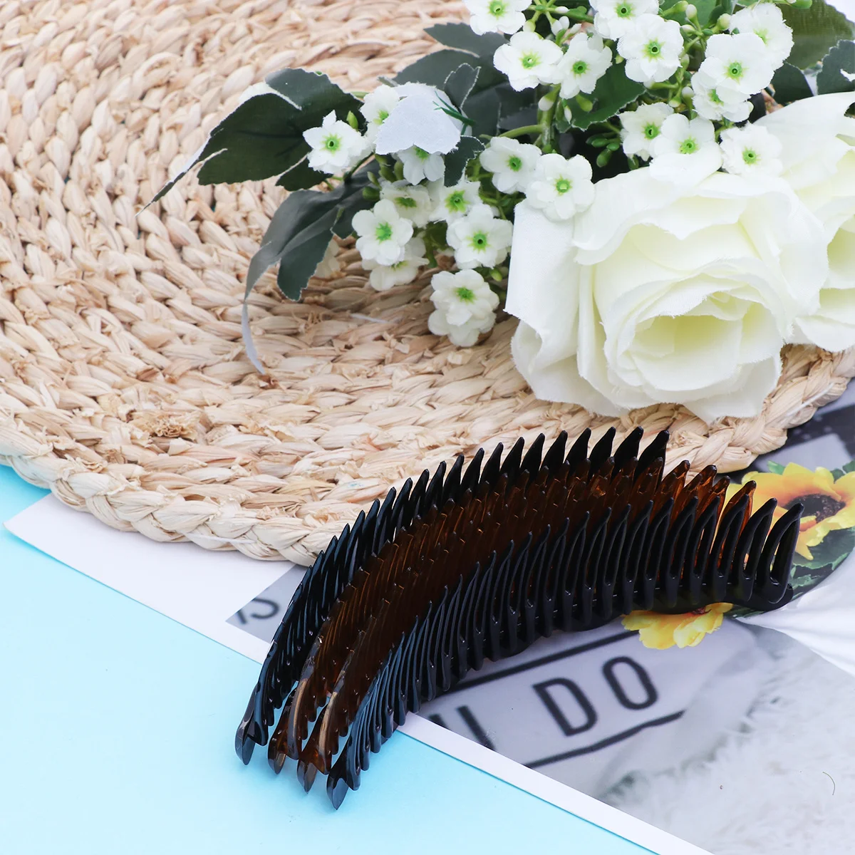 

4Pcs Inserted Plastic Hair Combs Simple Durable Hair Accessories for Women Girls Colors Stylish Gift