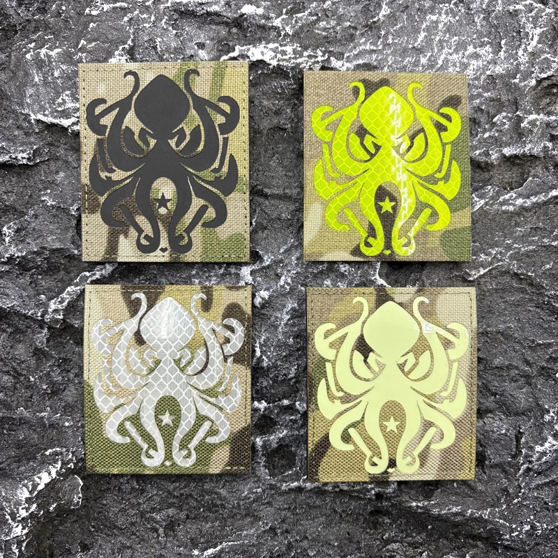 An Octopus Ir Refle… - image