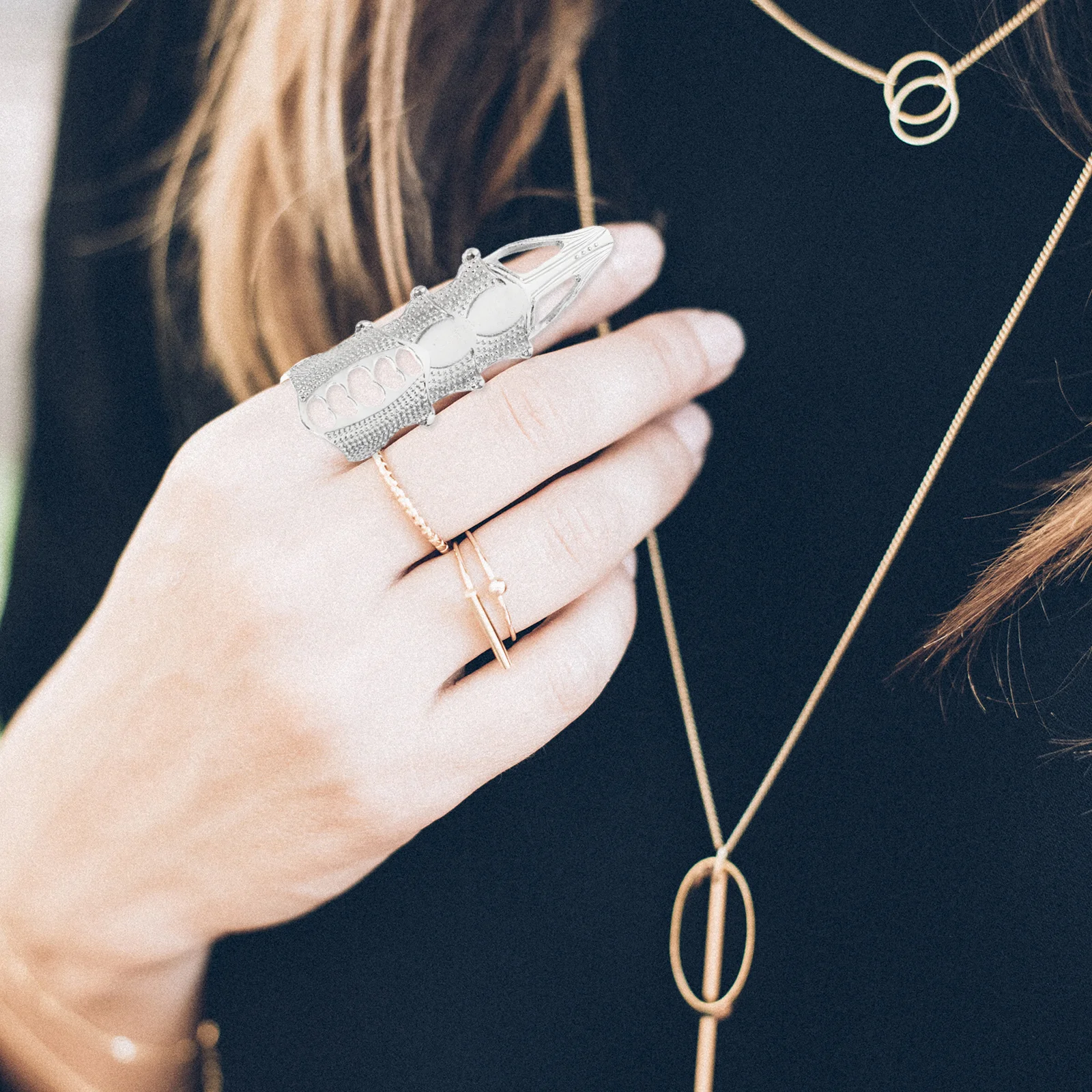 

4pcs Vintage Punk Ring For Women, Full Finger Joint Ring Set, Nickel-Free Alloy Jewelry, Halloween Gift, Fashion Accessory