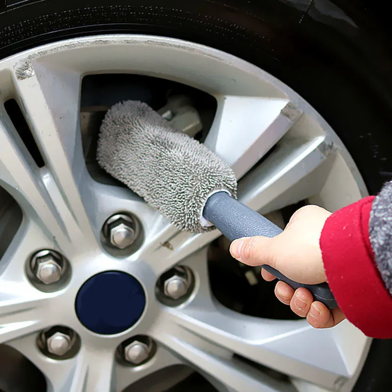 Car Wash Portable Microfiber Wheel Tire Rim Brush Car Wheel Wash Cleaning for Car with Plastic Handle Auto Washing Cleaner Tools