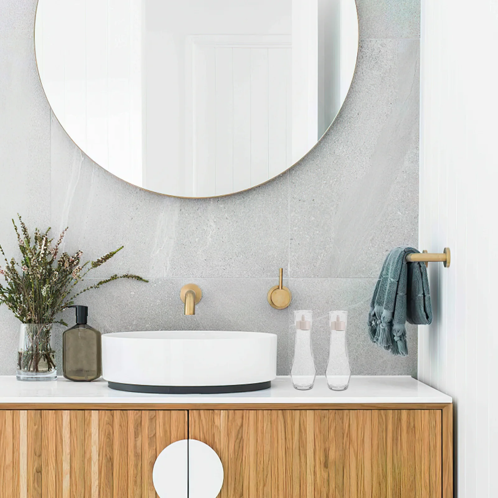 

2Pcs Glass Mouthwash Dispenser 8.8 Oz Bathroom Countertop Organizer with Lid Portable Dispenser for Bathroom Kitchen Travel