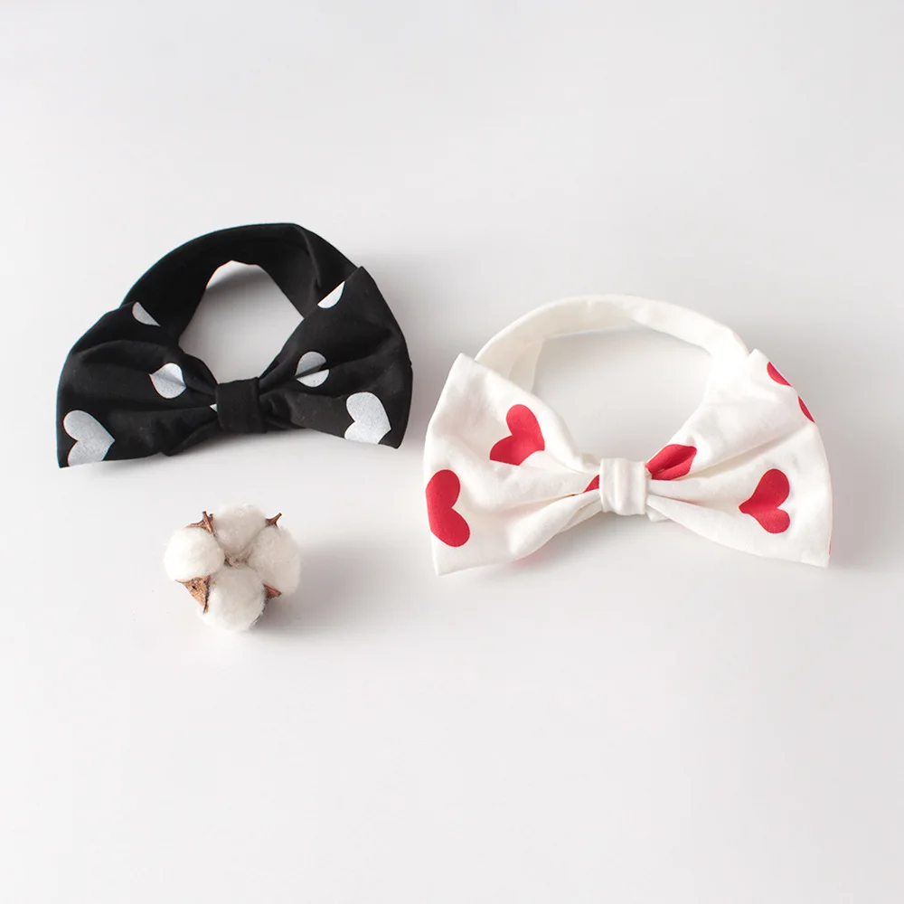 Roupas de primavera para bebês meninas, moletom com capuz de manga comprida em formato de coração, macacão, roupa de escalada, faixa de cabeça incluída.