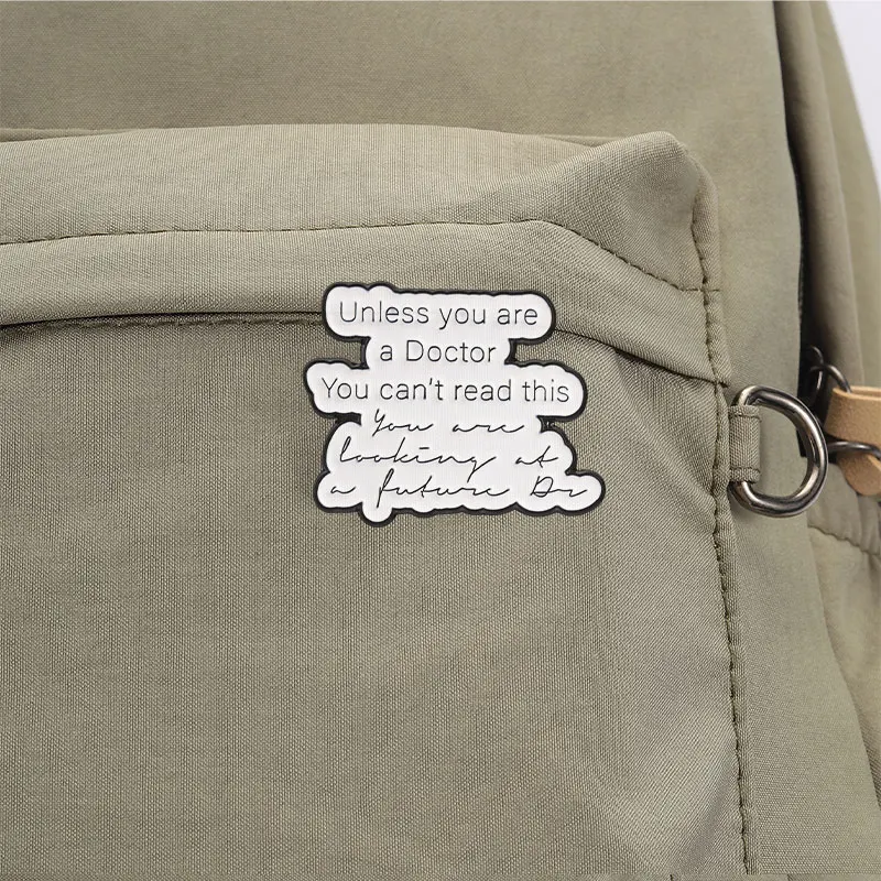 Medizinische Humor-Pins für die zukünftige Arztpraxis – Emaille-Pin-Set als Geschenk für Pflegeschüler, Brosche, Anstecknadel für medizinisches Personal – Detail 3
