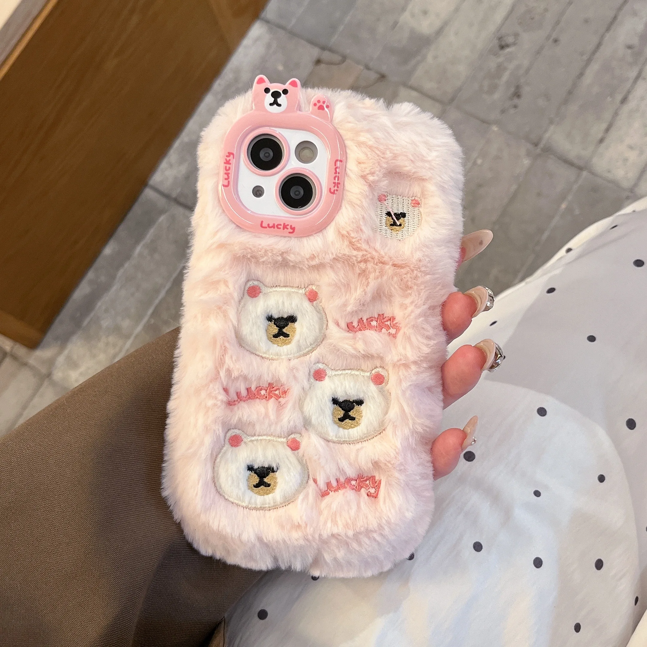 

iPhone New Embroidered Bear Plush Phone Case Cartoon Cute Plush Phone Accessories for iPhone 16 15 14 13 12 11 Pro Max