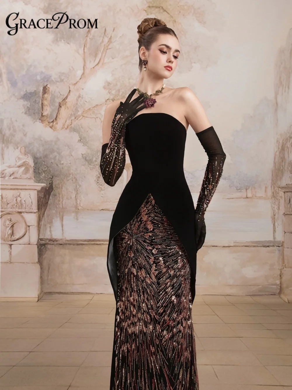 

Dramatic Black Strapless Velvet Evening Gown 2026 Multicolor Beaded Overlay Party Dress NO Glove For Wedding Guests فساتين سهرة