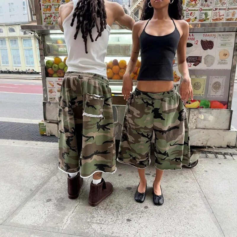 

Vintage Fashion Women Y2K Camouflage Print Loose Shorts Elastic Waist Wide Leg Trousers Hip Hop Harajuku Streetwear Sweatpants
