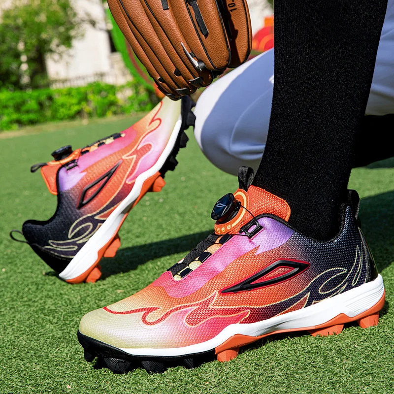 New Fashionable Baseball and Softball Shoes for Outdoor Lightweight and Comfortable Rubber Soled Baseball Training Shoes