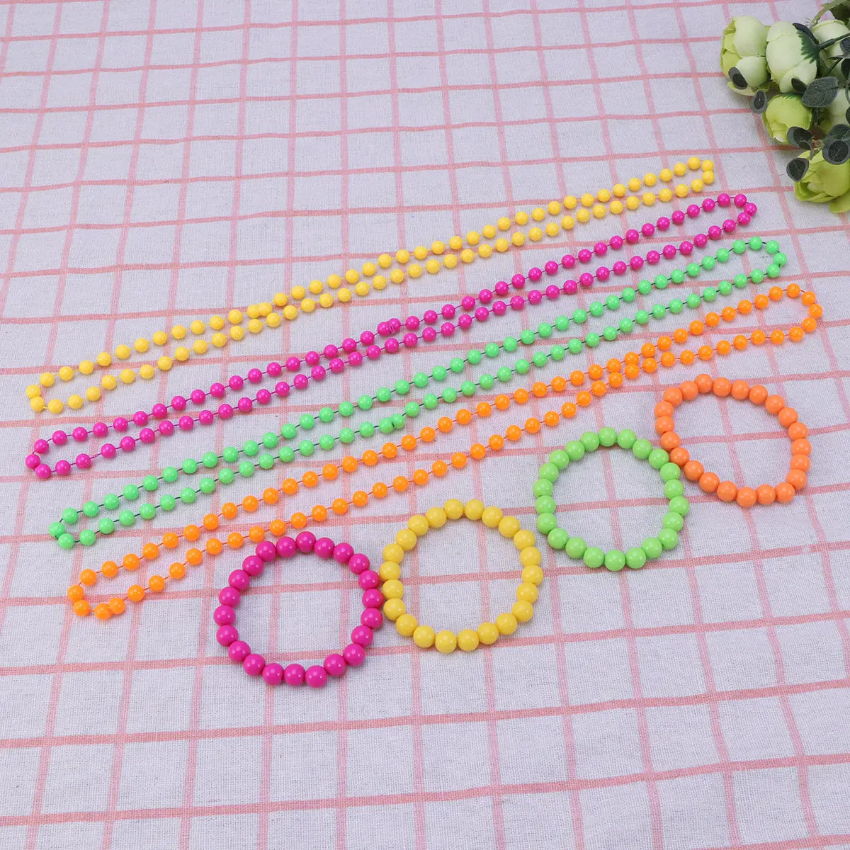 

4Pcs Plastic Bead Necklace Neon Colorful Dress Up Party Accessories Retro 70S 80S Theme Bead Necklace for Women