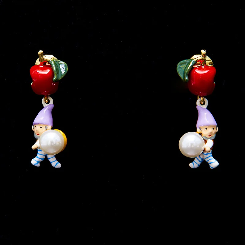 

Niche Design Cute Fashion Enamel Color Glaze Red Apple with a Bite Glass Pearl Purple Hat Dwarf Girl's Earrings Hanging Ear Clip