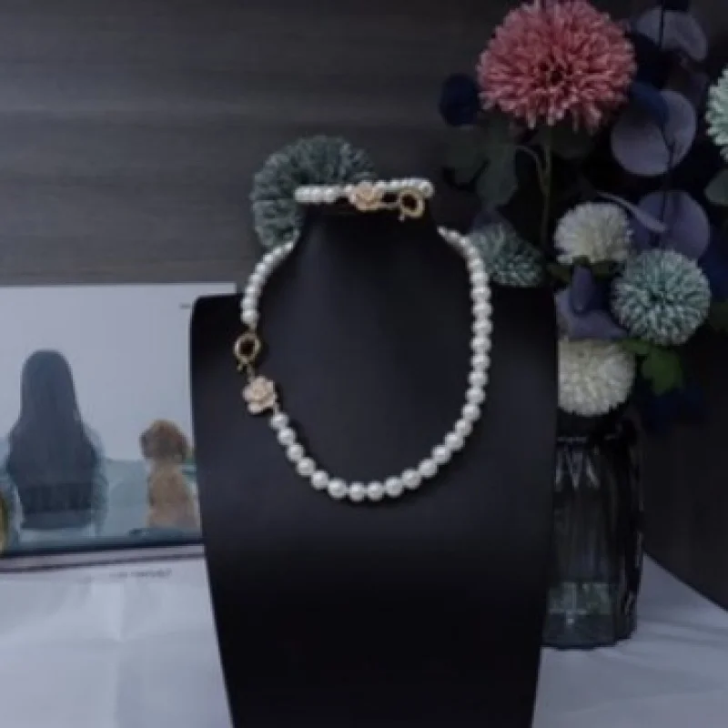 Natural Pearl Two-Piece Bracelet Vintage Camellia Necklace Set Light Luxury Elegant Exquisite Versatile