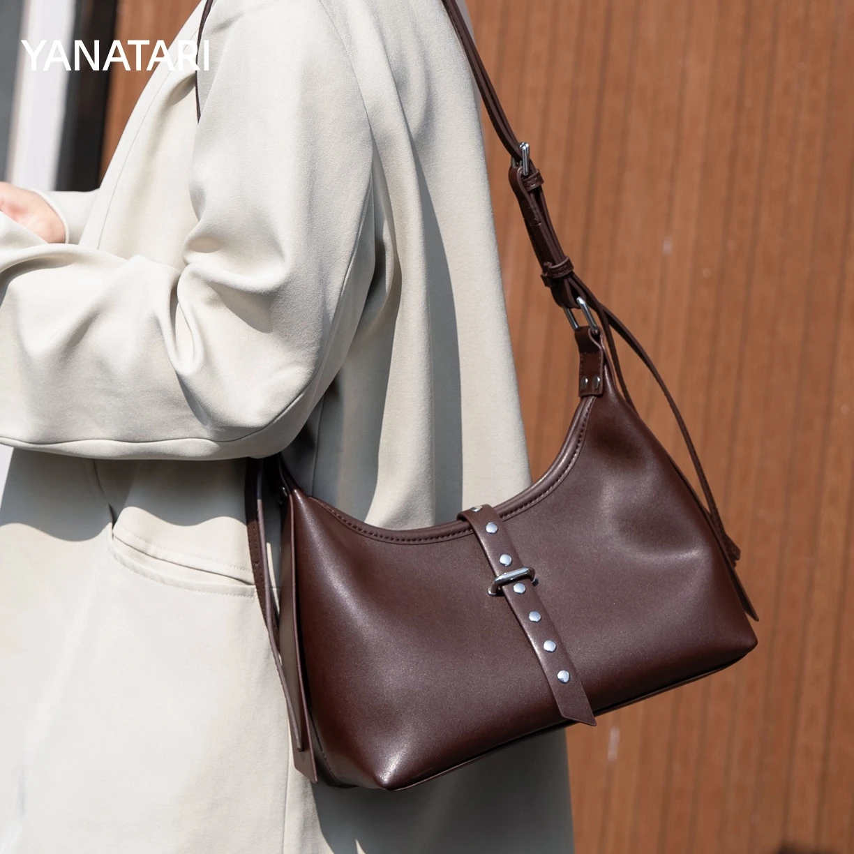 

Сумка-пельмень YANATARI из мягкой кожи, большая вместительная минималистичная сумка через плечо для женщин, роскошная модная женская сумка