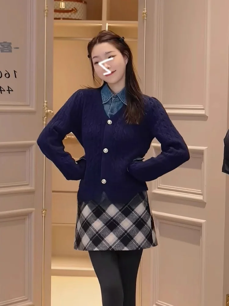 

Sli Korean Commuter Knitwear Slimming Fake Two-Piece Base irt Loose Casual Anti-Aging Outerwear Sweater for Women