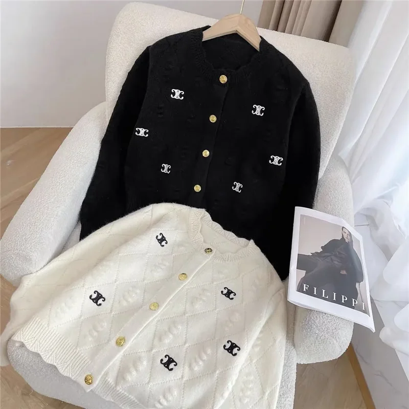 Autumn Winter Embroidery Cardigan Sweater Women2024New Fashion Loose Knitted Coat Round Collar Tops Pure Colour Outerwear Female