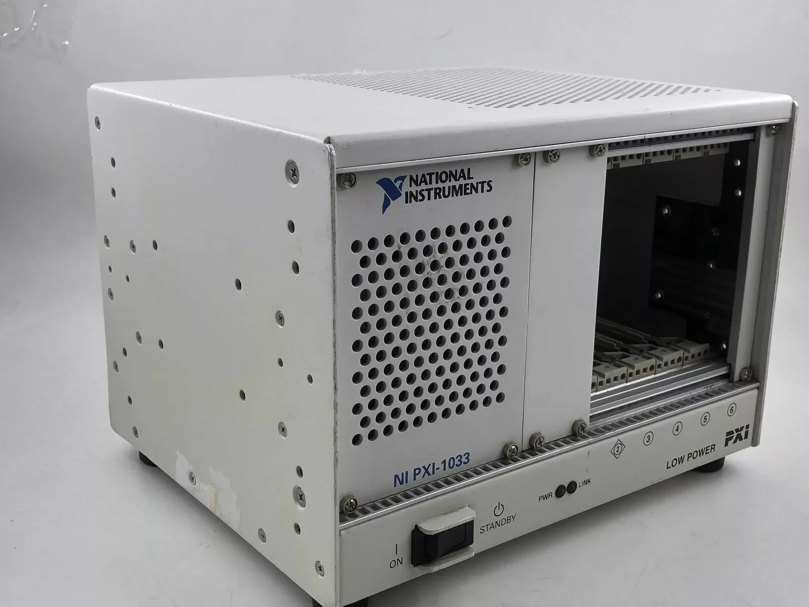 National Instruments NI PXI-10 - Test Instruments 评论和价格