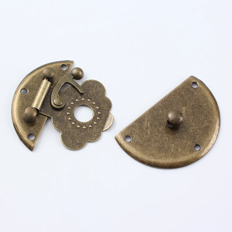 Slide image e39c1d88414f45b09dc954932b84fd66