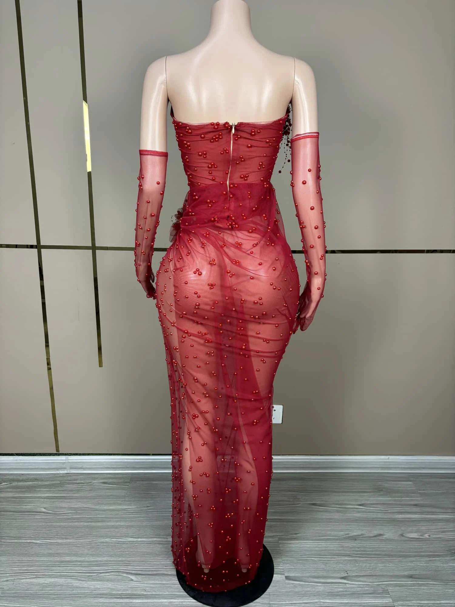 Robe de soirée en maille transparente, sans bretelles, rouge, perles, haut de gamme, Sexy, slim, avec gants, robe de fête d'anniversaire élégante pour femmes
