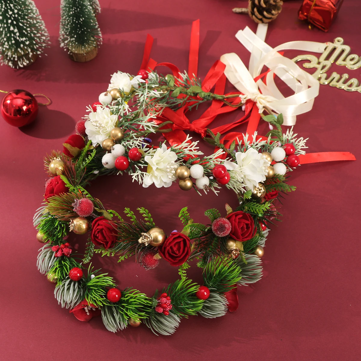 AWAYTR Wedding Party Hairband Wreath Red Berry Garland Crown Flower Headband Women Holiday Party Rose Hair Band Akcesoria do włosów — zdjęcie 5