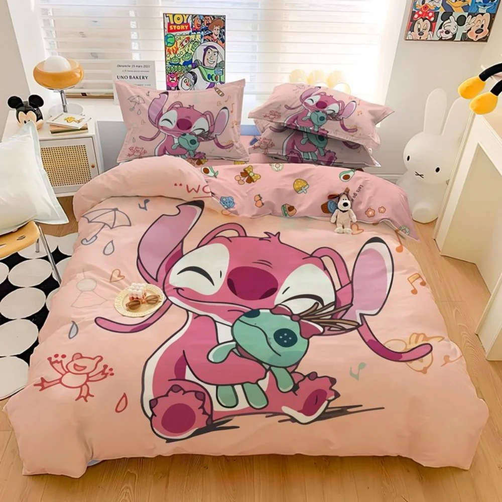 Thumbnail 3 - #74 Best Comforters to Buy In 2026