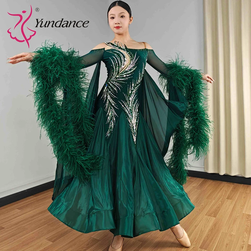 B-25135 Yundance Women's Adult Ballroom Dance Dress Competition Costume Mesh Spandex/Polyester Rhinestone Green Stage Wear for