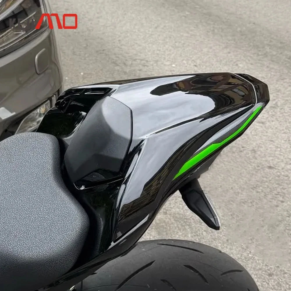 

Motorcycle Rear Passenger Pillion Seat Cowl Fairing Tail Cover For Kawasaki Z900 Z 900 2017 2018 2019 2020 2021 2022 2023 2024