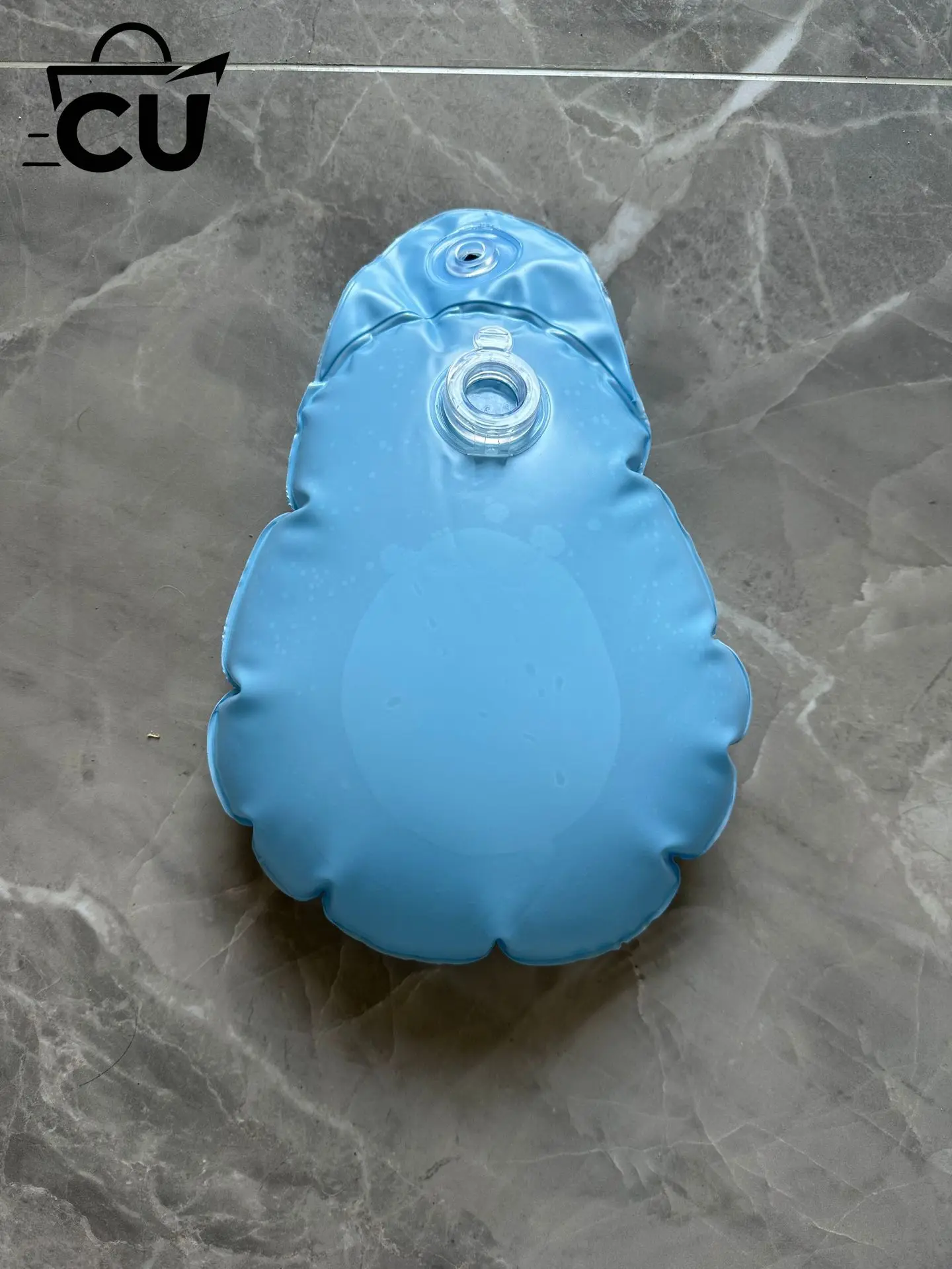 Wall-mounted water bag drop-shaped  Breeding water bag PVC water bag (Starting from ten for sale)