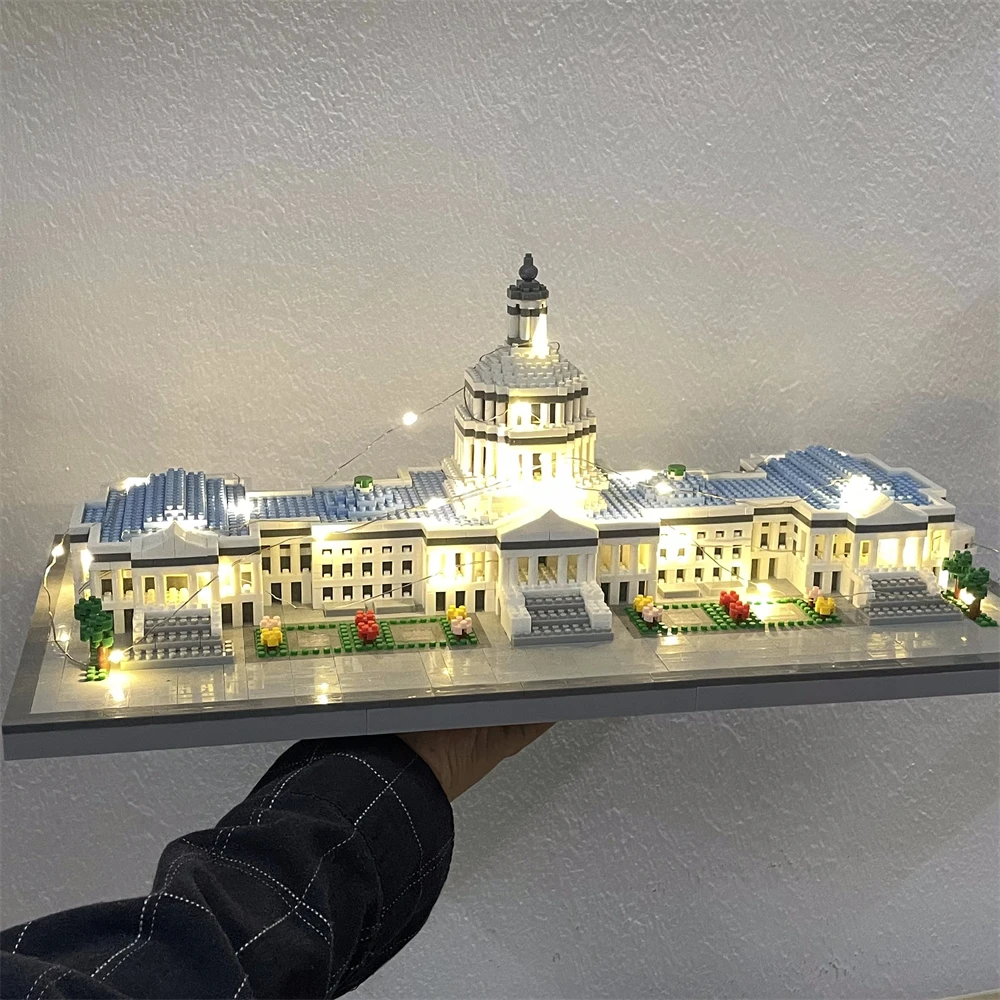 Capitol Building Model Micro Mini Building Blocks Toy: Complex Architectural Models, Creative Puzzle Assembly, Ideal Birthdays