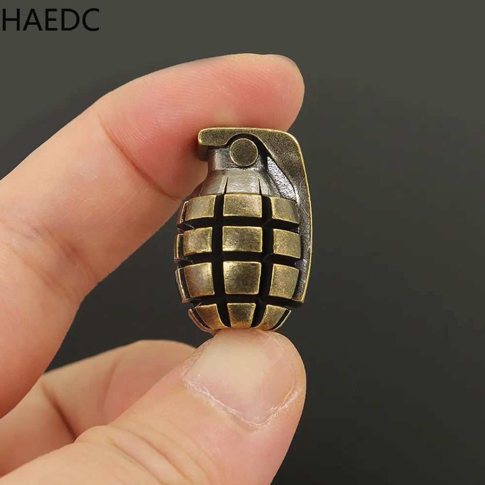 HAEDC Vintage Brass Skull Paracord EDC Pendant Push Card DIY Keychain Pendant