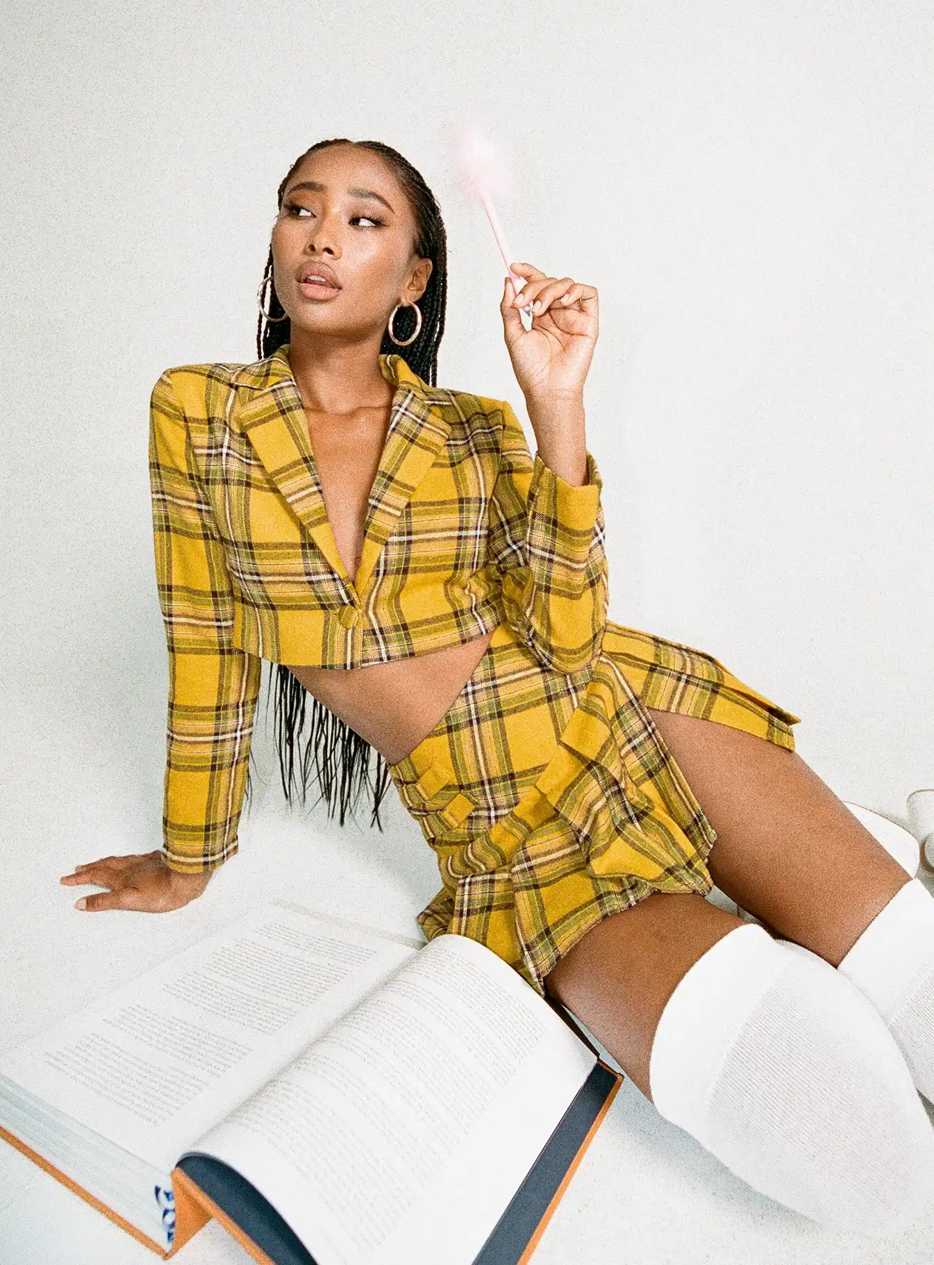 Women Autumn Academic Style 2 PCS Outfit Sets Long Sleeve Lapel V Cut Crop Tops + A-line Plaid Pleated Skirt Suit