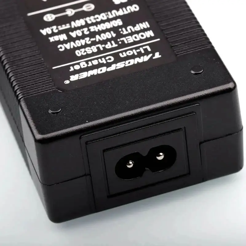 42V 2a Smart Lithium Ladegerät für 36V Li-Ionen Akku Ladegerät mit 4-poligem XLR-Anschluss von hoher Qualität