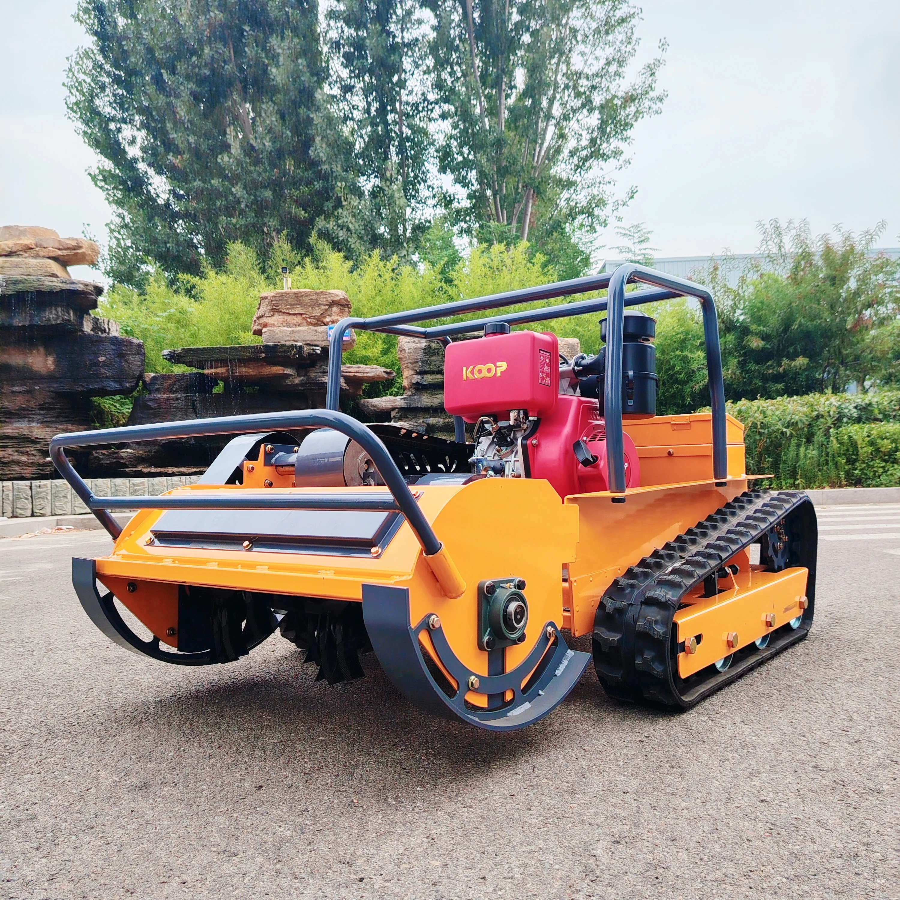 Multifunctional Lawn Mower remote control lawn mower suitable for home garden lawn mowing