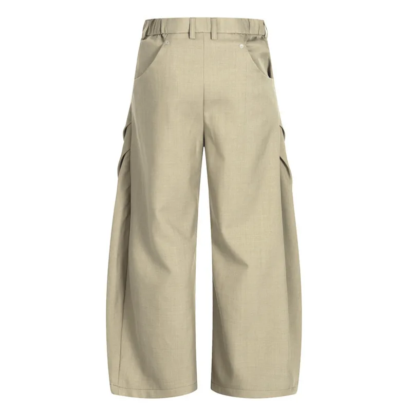 تصميم جيب عكسي بلون سادة للرجال مع صورة ظلية مطوية وشفرة منحنية وسراويل فضفاضة واسعة الساق