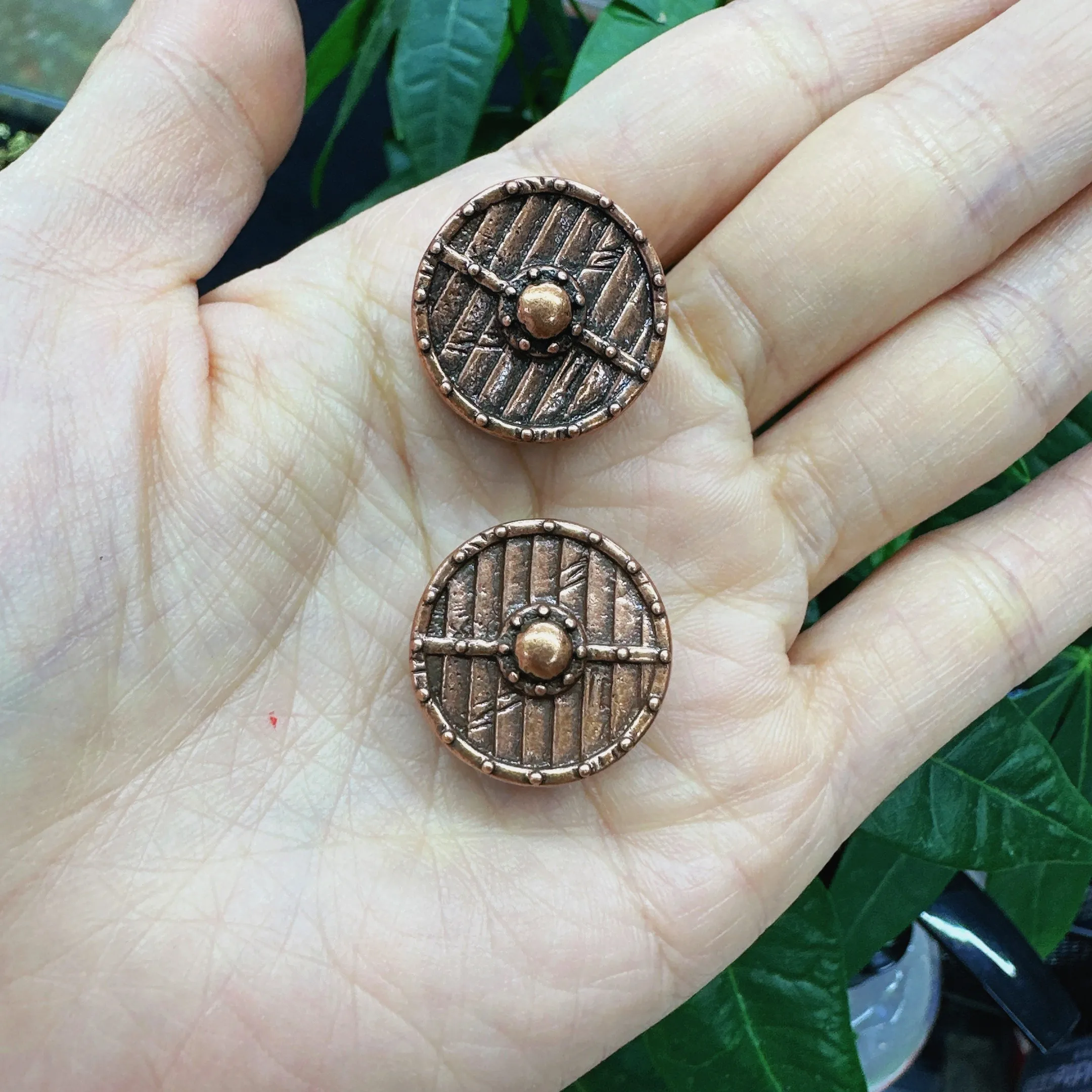 Fashion Lanyard Bead Metal Shield Shape for Original Paracord Survival Bracelet DIY Making