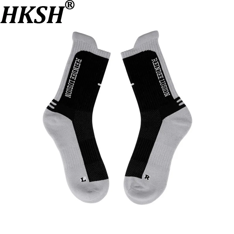 

HKSH Spring Autumn New Man Tide Punk Sports Breathable Comfortable Thickened Mid-High Socks Football Citywalk Darkwear HK10514