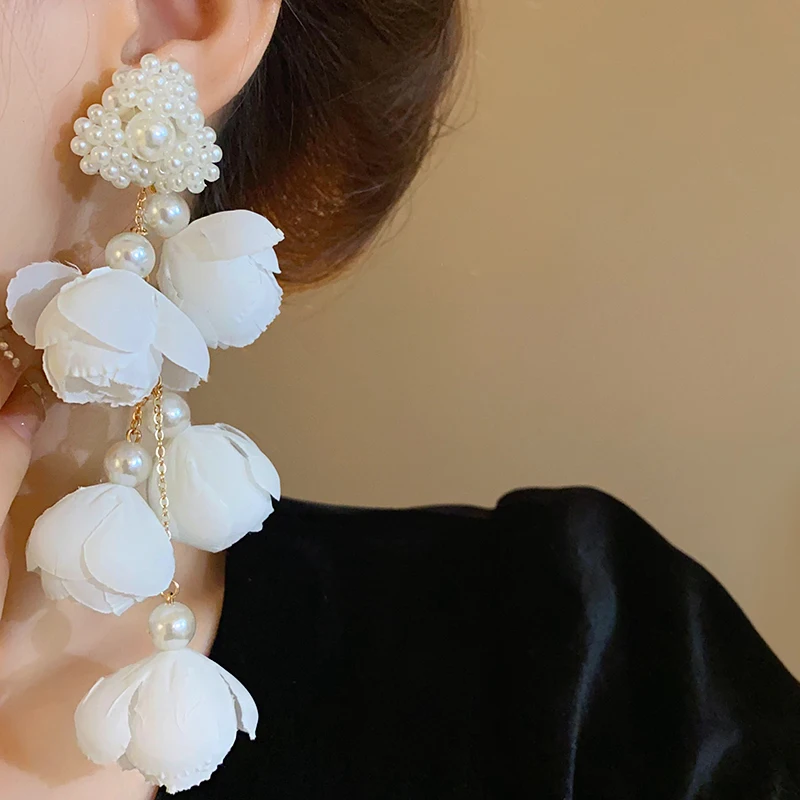 White Flower Long Fringe Earrings Imitation Pearl Crystal Dangle Earrings For Women Girls Delicate Party Wedding Jewelry K