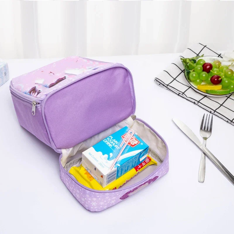 Hello Kitty Lunch Box Cute Kids Bento Bag grande capacità doppio strato Cartoon Student Kawaii Fruit Snack borsa da Picnic portatile