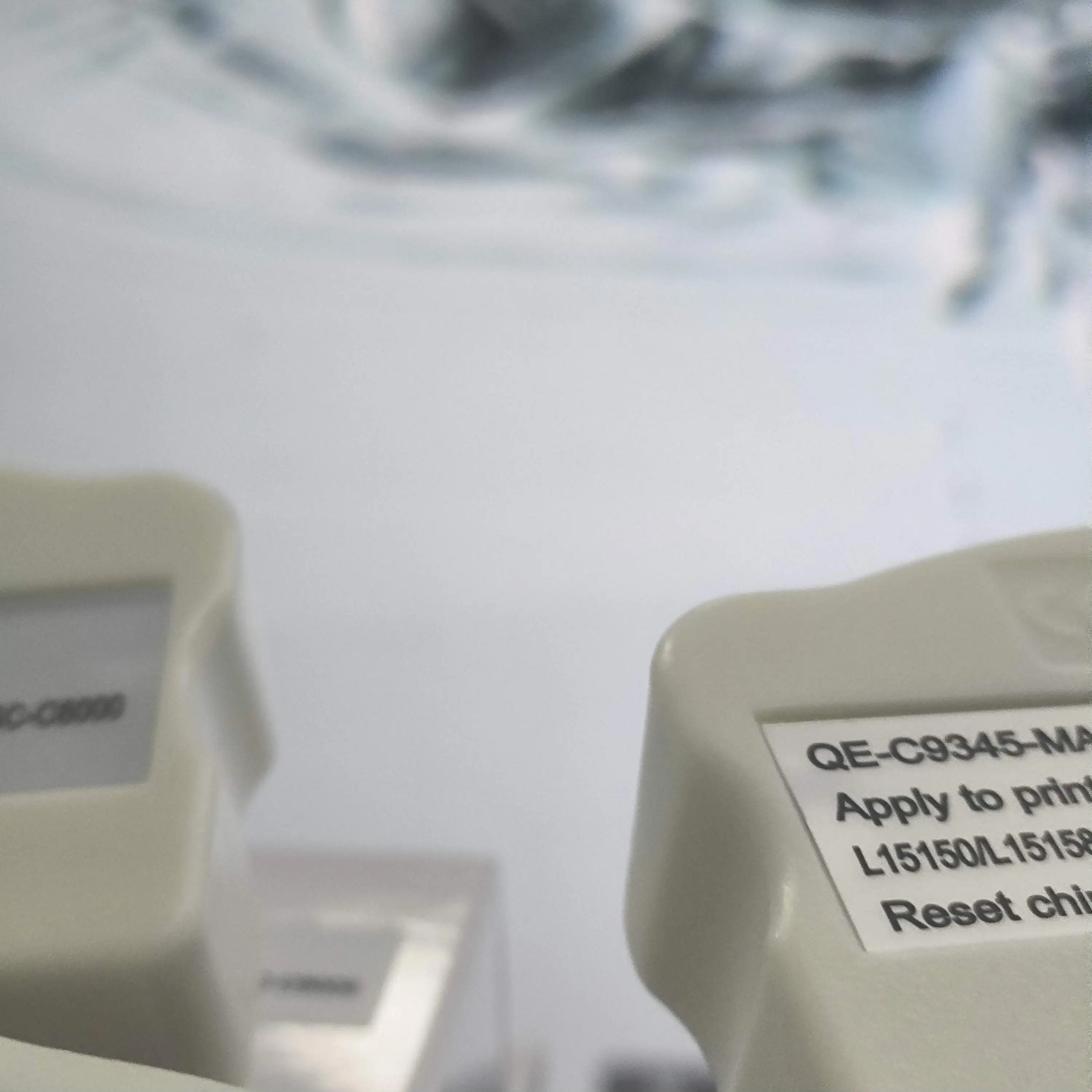 

C9345 C12C93459 Сброс чипа резервуара для обслуживания для Epson ET-8550 ET-8500 ET-16000 L8050 L15158 L15168 L15150 L15160 6558 c8000