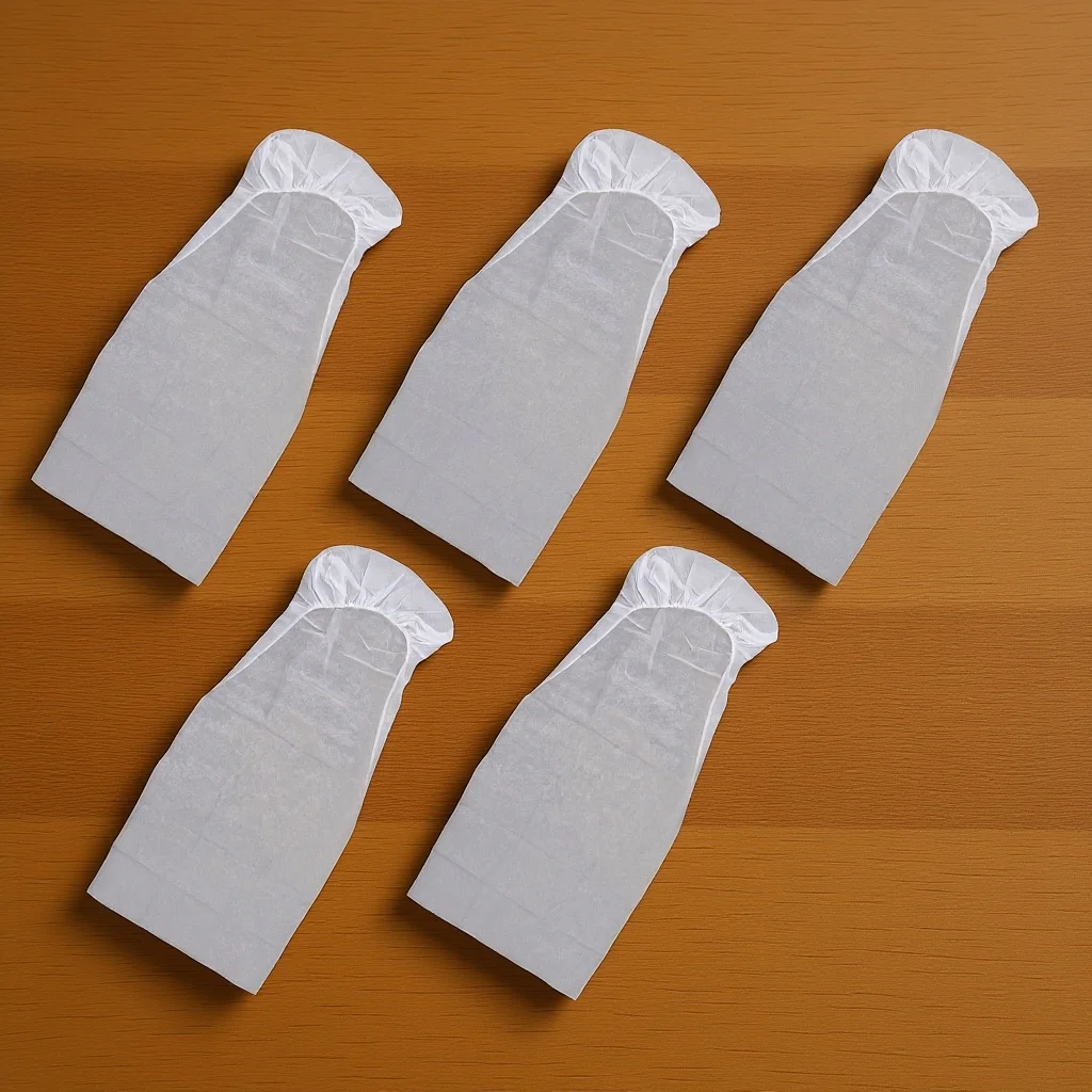 

5pcs Non-woven Disposable Seat Covers Universal Car Airplane Seats Protection Anti-fouling Plastic Cushions Storage