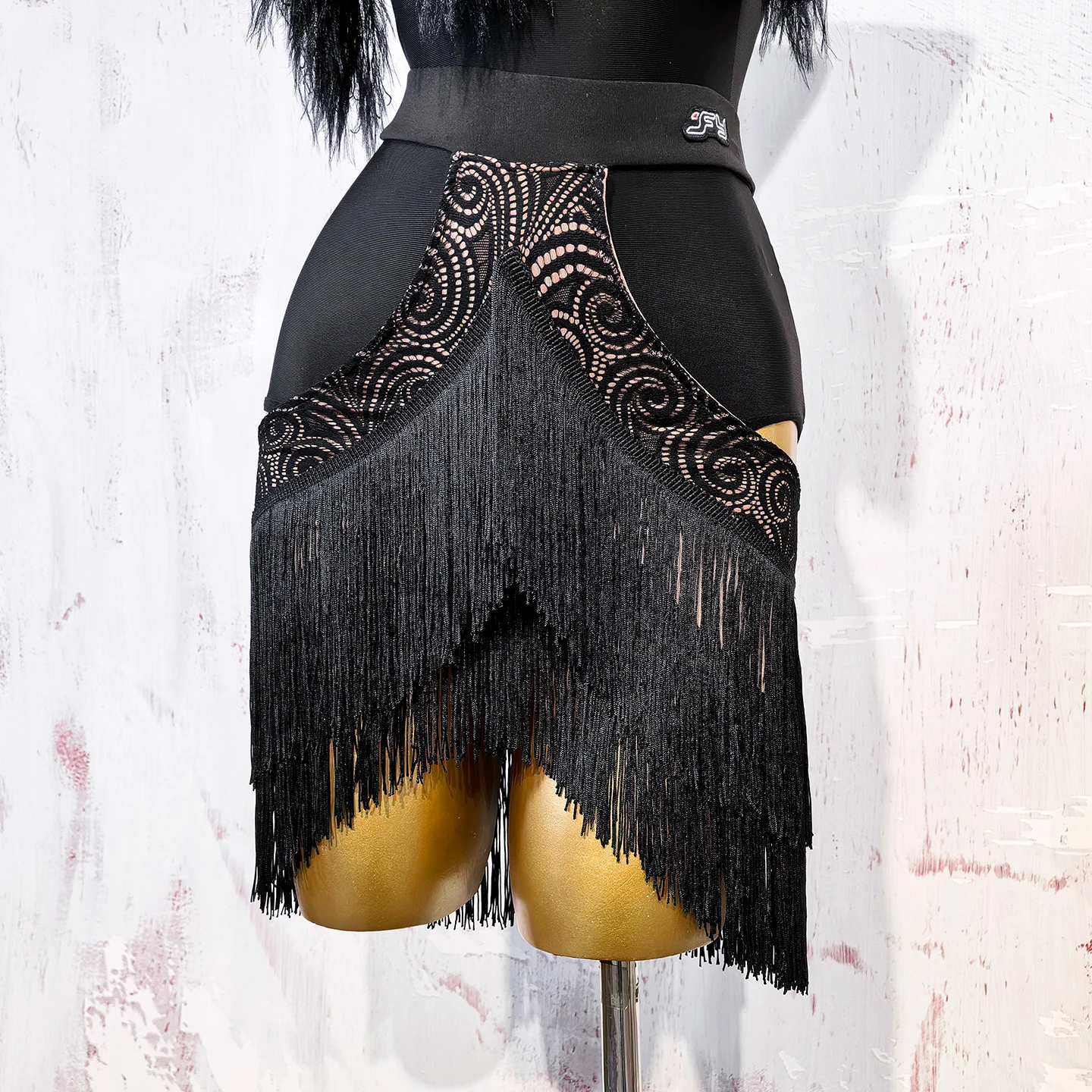 Vestito da ballo latino Sexy Fluff Strap Top Nappe Gonna di pizzo Costumi di prestazione per le donne Chacha Rumba Tango Latin Wear DN22349