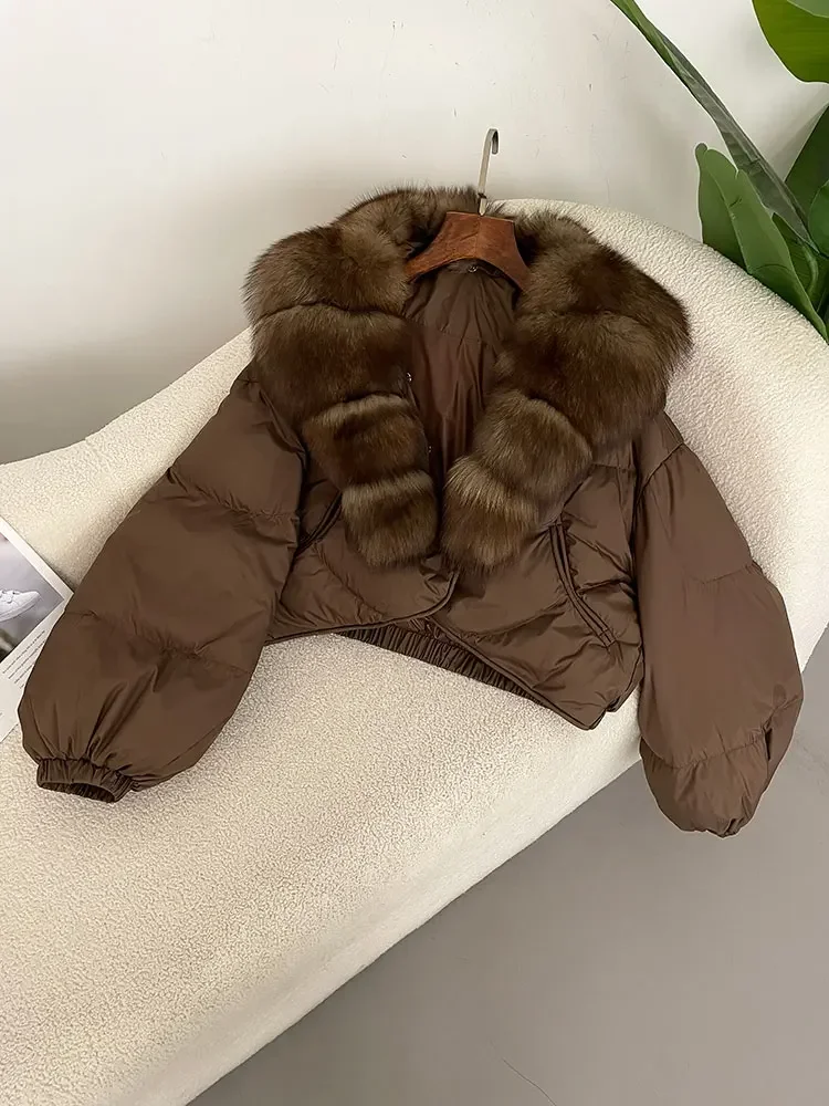 2025 겨울 숏 아우터웨어 스트리트웨어 루즈 캐주얼 재킷 여성용 리얼 폭스 라쿤 퍼 칼라 내추럴 두꺼운 따뜻한 덕다운 코트