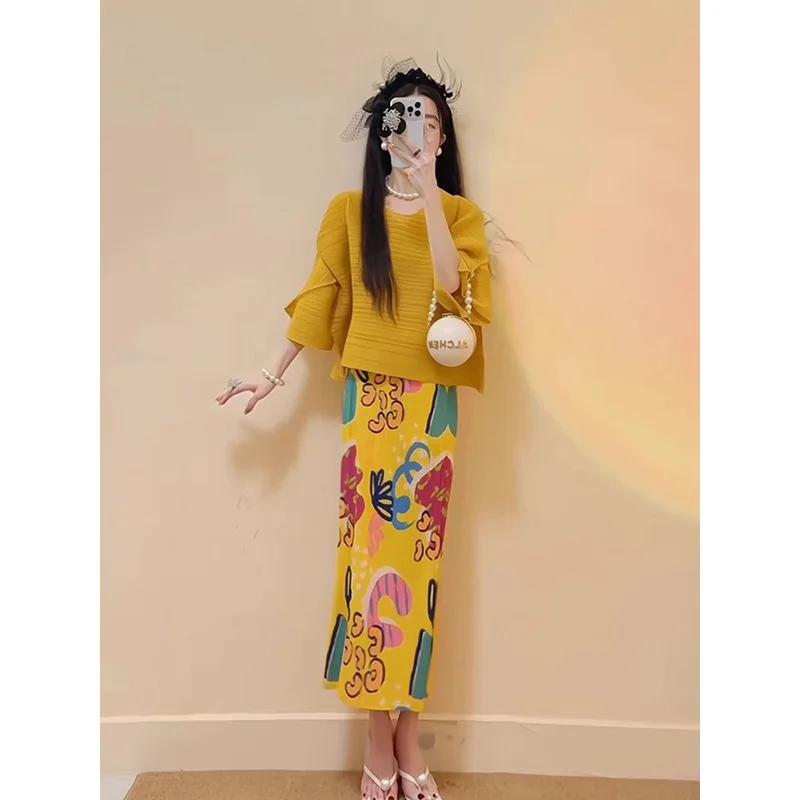 Miyake Spring New 2025 Fashion Plisse Crew Neck Top Women's Suit Folded Skinny Fleshy Flower Pleated Skirt Fashion Folded Skirt