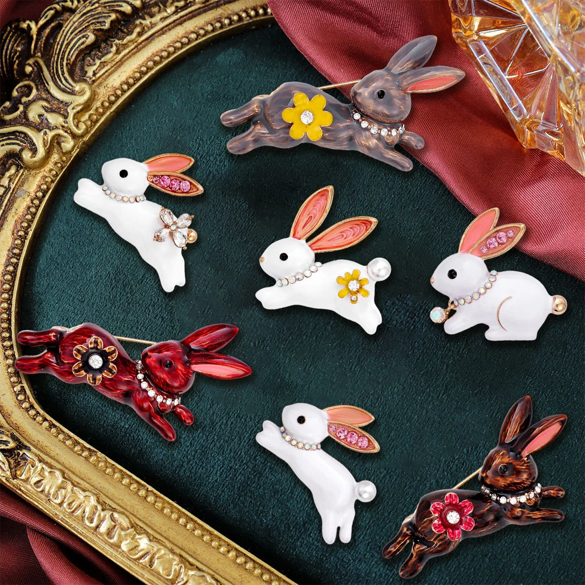 Cross border rabbit brooch, alloy enamel cartoon rabbit chest flower, cute and cute fashion animal brooch accessory