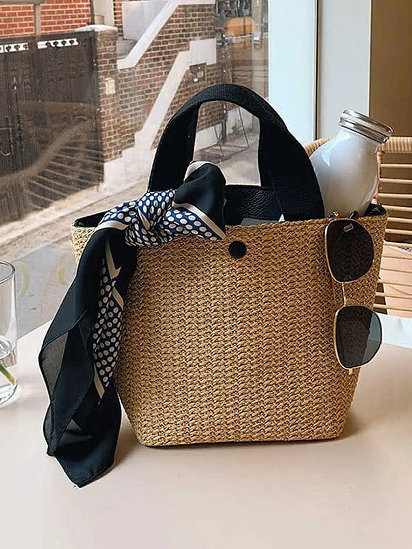 2024 New Seaside Summer Beach Vacation Versatile Woven Bag Retro Handbag Grass Woven Bag for Women