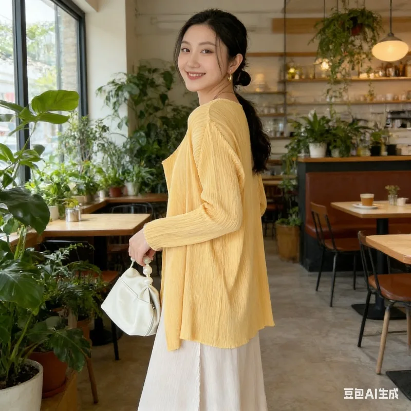 

Miyake Pleated Jacket Women Casual Commuting 2026 Early Spring New Miyake High-end Hundred Ultra-comfortable Cardigan Jacket