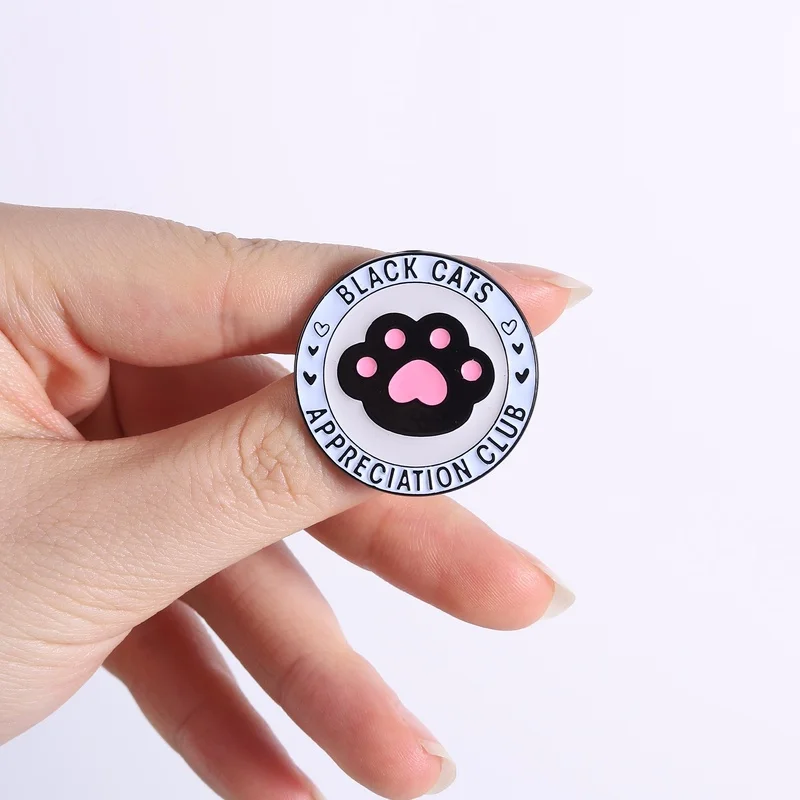 Black Cats Appreciation Club Cat Paw Print Enamel Pins White Cat Fan Club Certified Member Badge Brooch Jewelry Cat Lovers Gifts