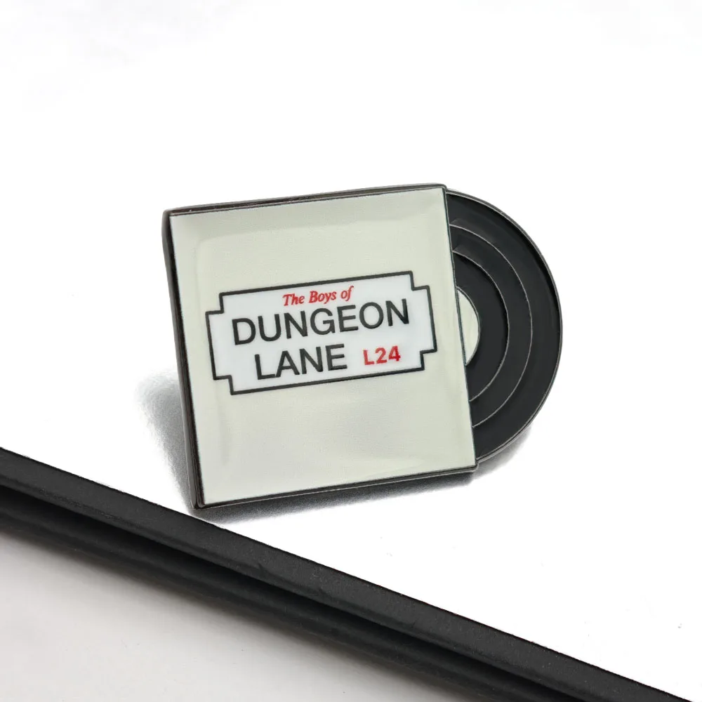 Paul McCartney, The Boys of Dungeon Lane, Brosche, Beatles, Rockband, Anstecknadel, Vinyl-Album, schwarzes Abzeichen, Schmuck, Geschenk. – Detail 10
