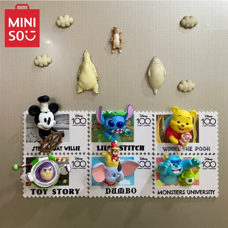 MINISO The Walt Disney Company 100. rocznica znaczek magnes na lodówkę pudełko z niespodzianką Alien Mickey Mouse zabawka dla dzieci prezent