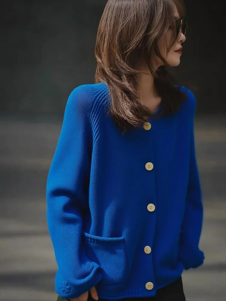

Spring and Autumn New Women's Sweater, Blue Loose and Lazy Style Knitted Cardigan Fashionable Commuting Top